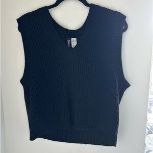 H&M Sweater Vest